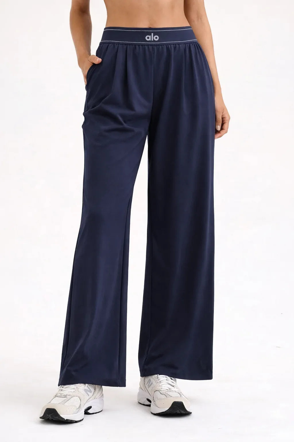 High-waisted wide-leg sweatpants