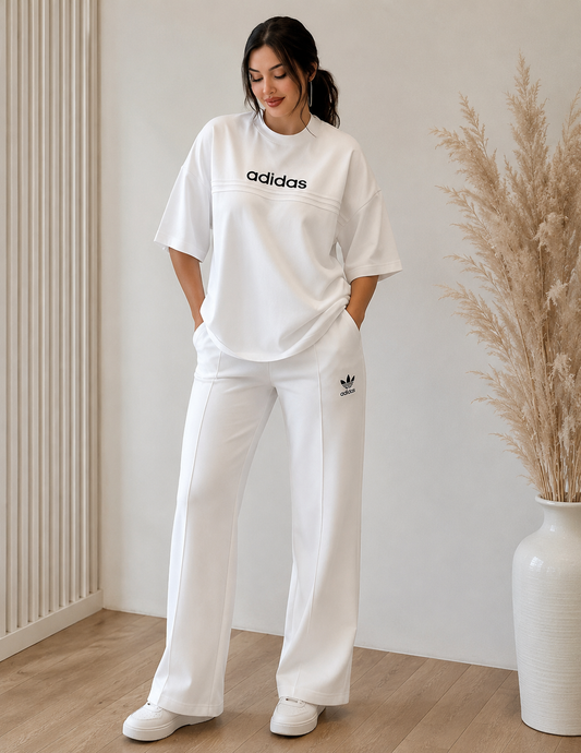 Stylish and simple women's suit