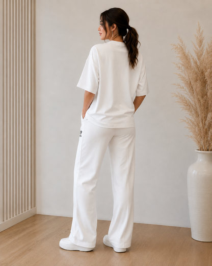 Stylish and simple women's suit